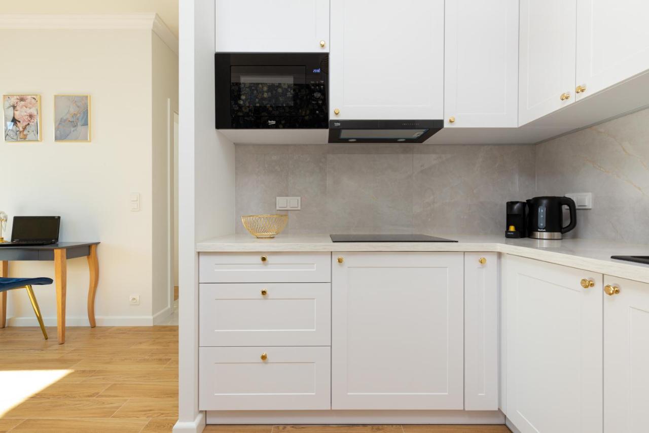 Apartamenty Ogrodowa Business Wola By Renters Prestige Varsovie Extérieur photo