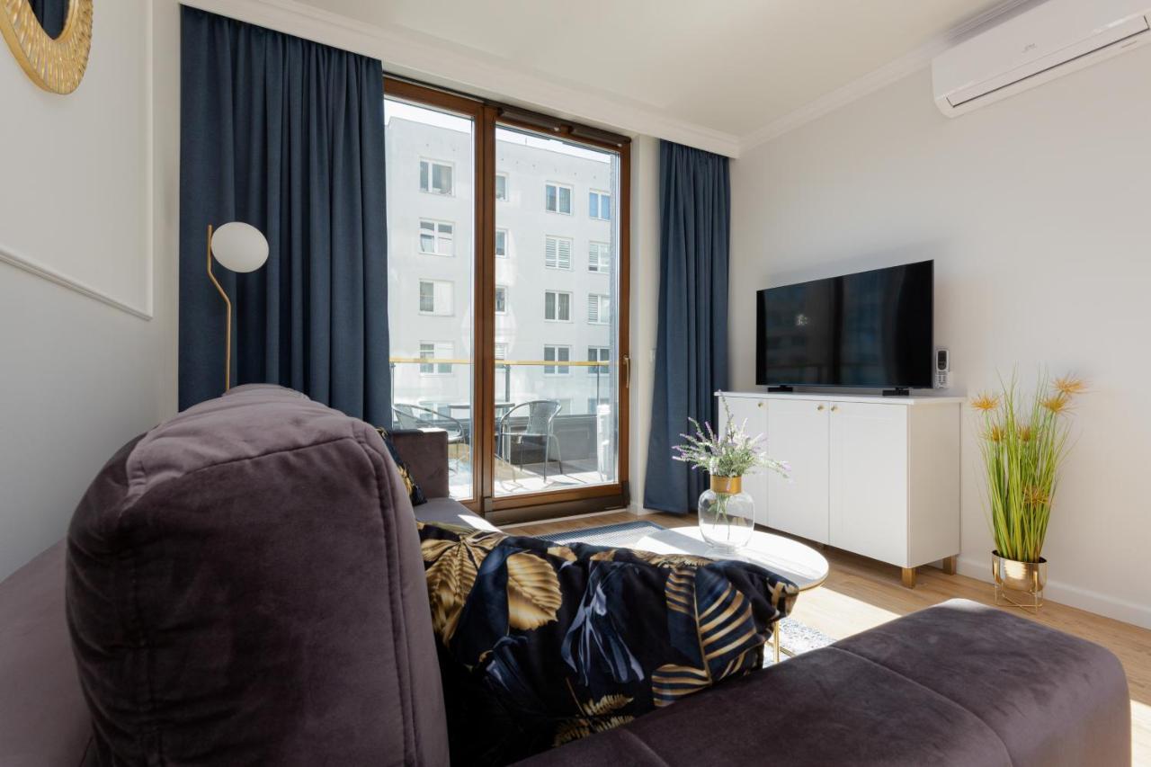 Apartamenty Ogrodowa Business Wola By Renters Prestige Varsovie Extérieur photo